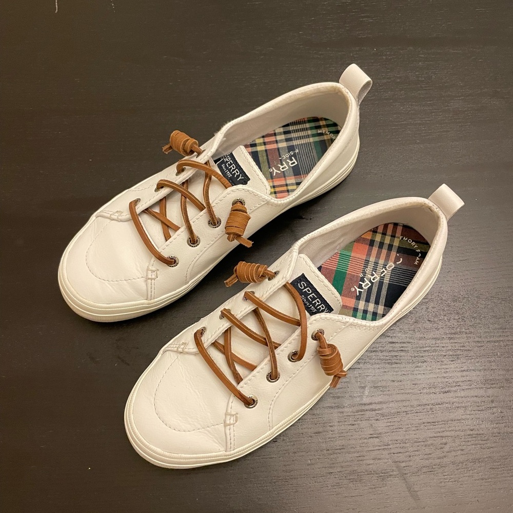 Sperry Women's Crest Vibe Leather Sneaker